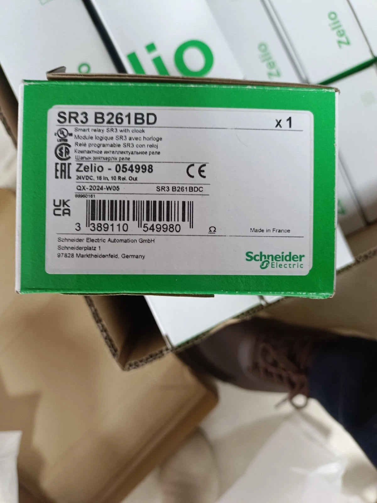 Schneider SR3B261BD Relay 24 VDC 16 Inputs 10 Relay Outputs