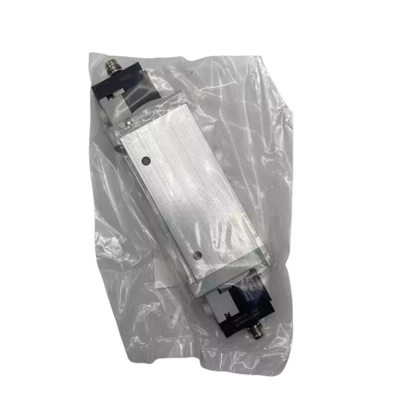 FESTO VUVG-L18-T32C-AT-G14-1R8L Control Valve 24V DC G1/4 880 l/min