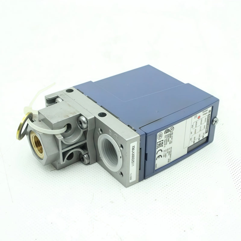 Schneider XMLA300D2S11 Pressure Switch