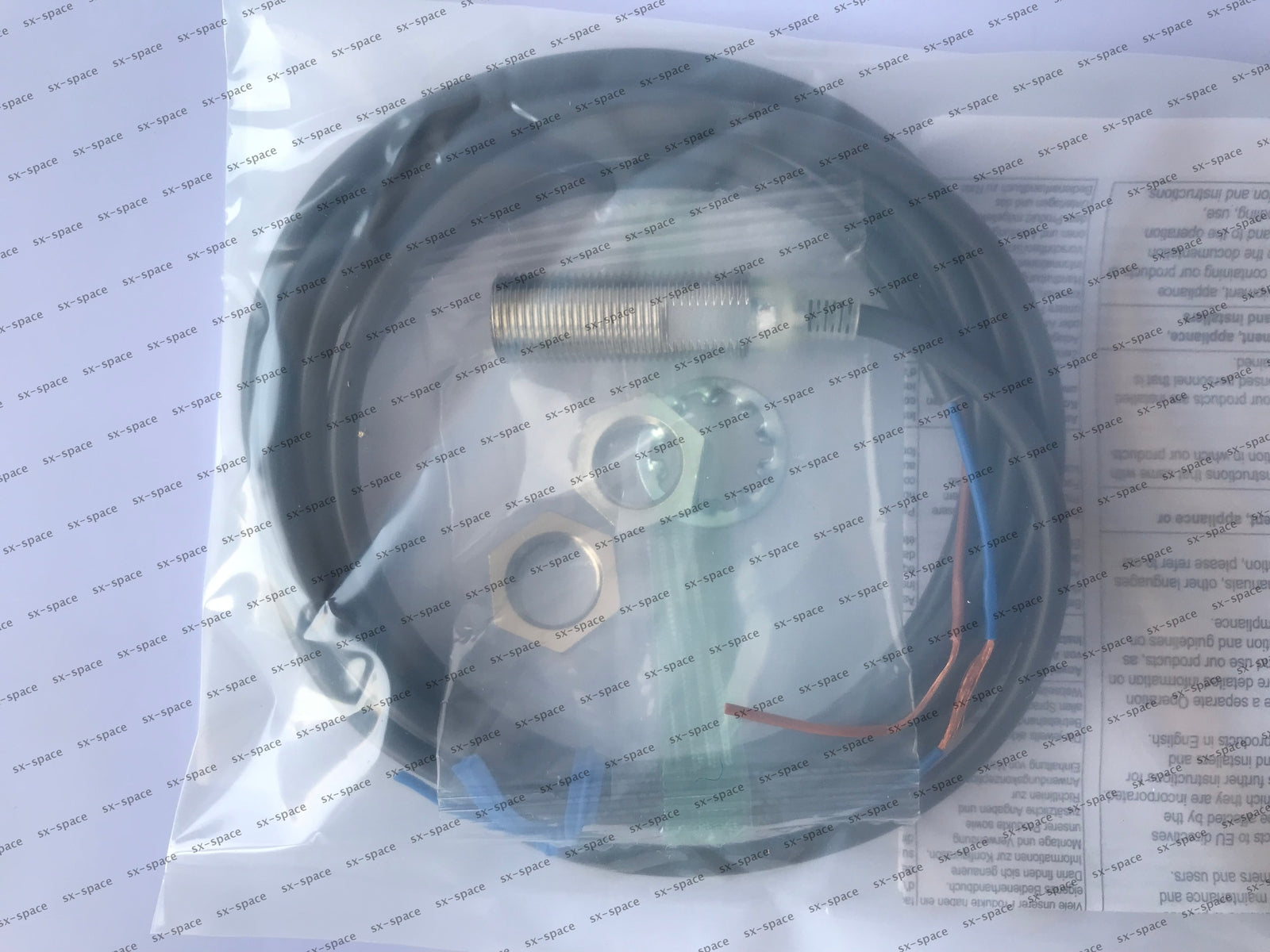 OMRON E2E-X3D1-N Photoelectric Switch Sensor Industrial Supplier