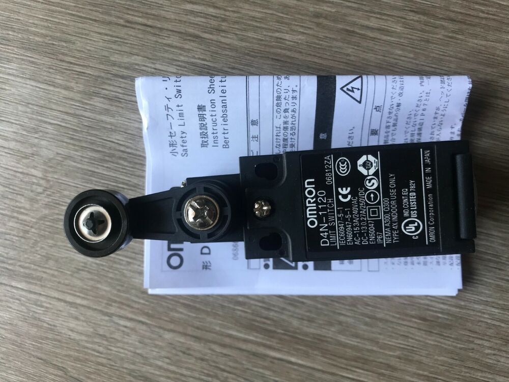 OMRON D4N-1120 Limit Switch Industrial Supplier